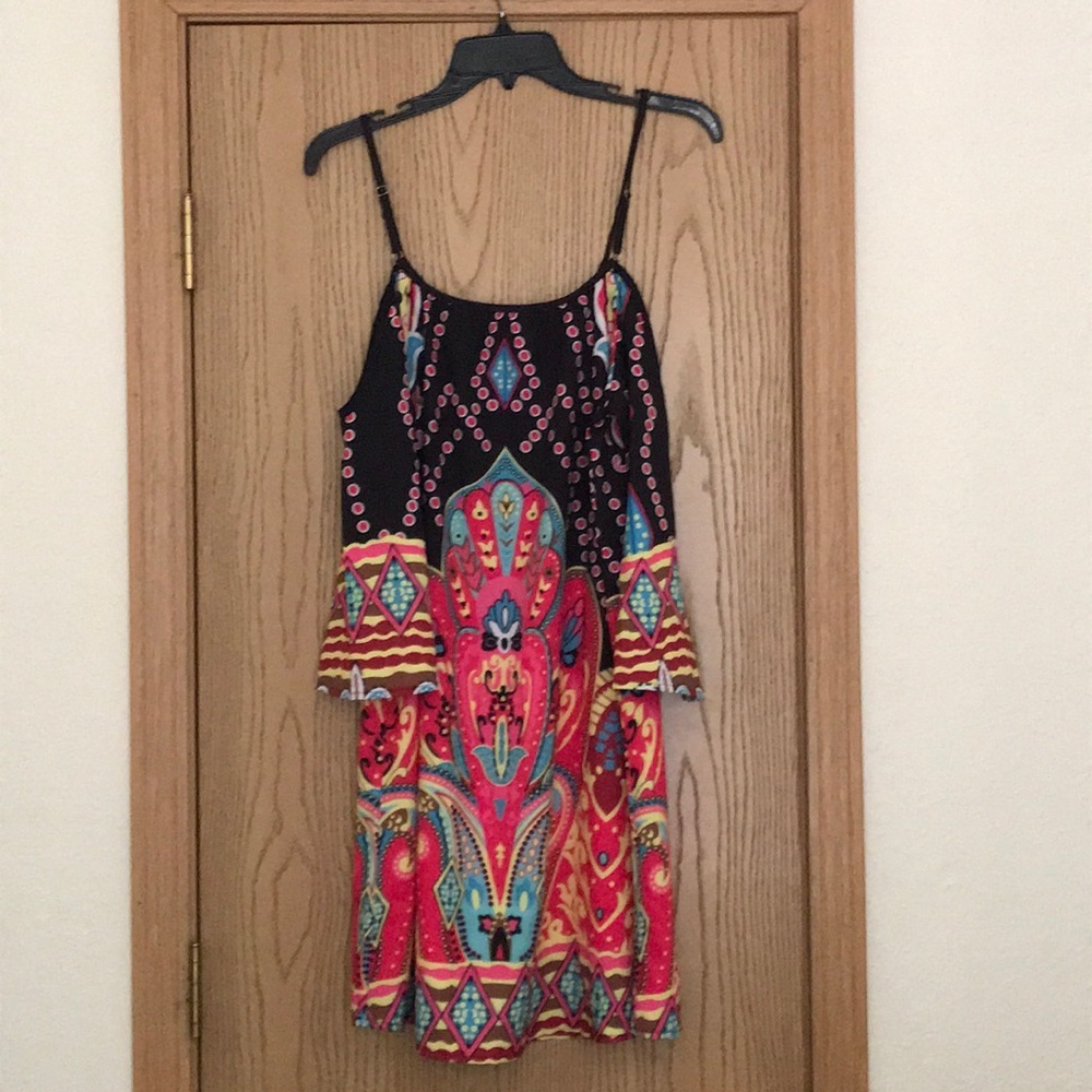 Off shoulder Bell -sleeved colorful dress